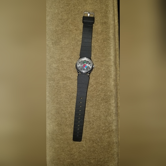 Vntg Disney Lorus Backwards Goofy Watch w/case - Picture 10 of 10